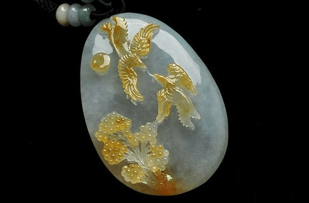 翡翠飘黄值钱吗?从品质出发才能买到好翡翠! 第1张