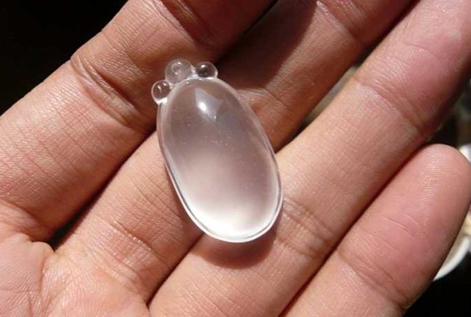 有“苍蝇翅”的玉石就是天然翡翠么？这些情况是例外！   第2张