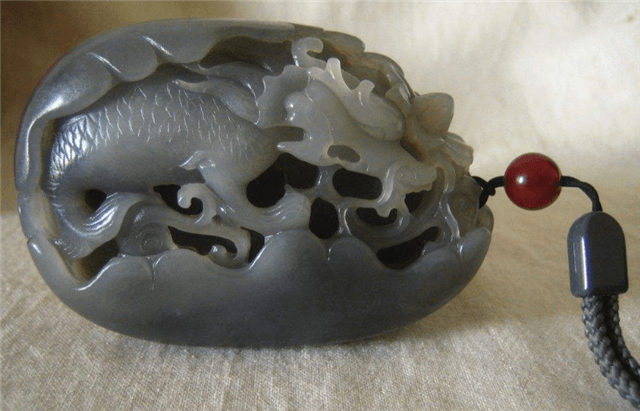 怎样看和田玉雕工好坏？其实并没有你想象中那么复杂！   第2张