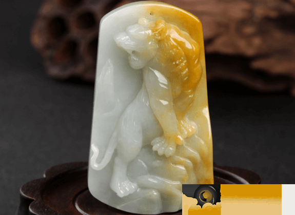 翡翠虎牌的寓意有哪些?快来看看你适不适合佩戴它？   第4张