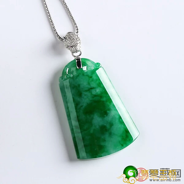 怎么养金丝种翡翠才可以让把它养的更好看？ 