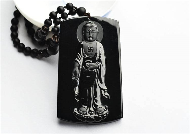 女性戴墨翠好么？这个问题不应该困惑你！   第1张