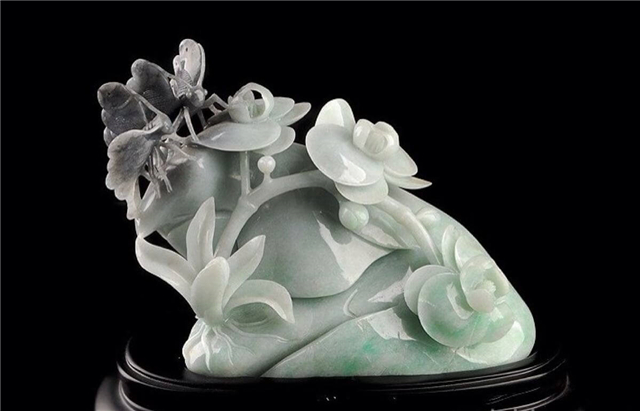 买翡翠摆件要注意什么？关于翡翠摆件的摆放，你知道多少！   第3张