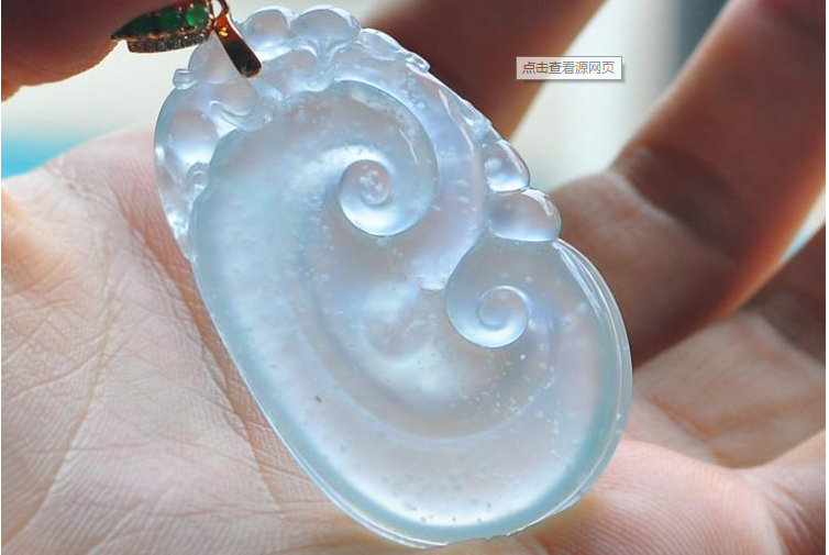 翡翠糯冰种价格到底如何？看完这篇文章就可知晓！   第1张