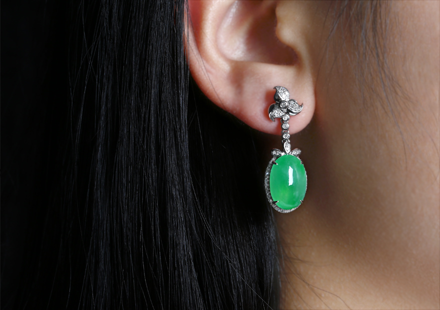 每个人，不同的脸型应该怎么搭配翡翠耳环？ 搭配对了，原来这么好看……   第1张