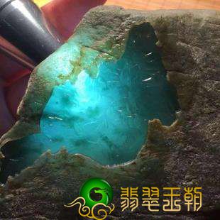 怎样选择翡翠冰种翡翠镯子的方法   第2张