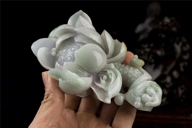 家里放翡翠摆件儿好吗?这些保养细节千万不能忽视! 第2张