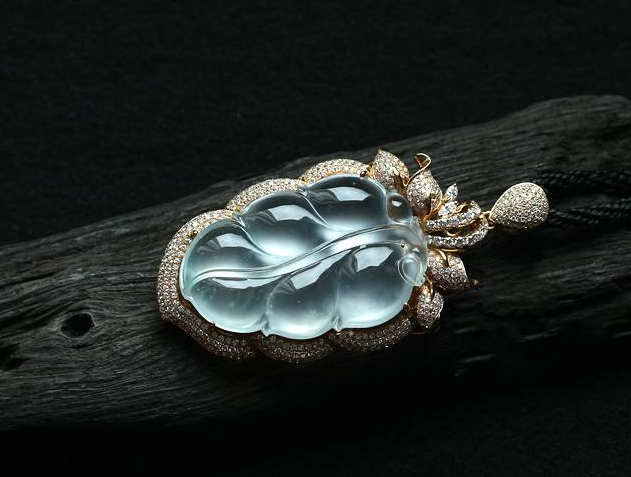 翡翠等级与价格，这些你都知道吗？   第4张