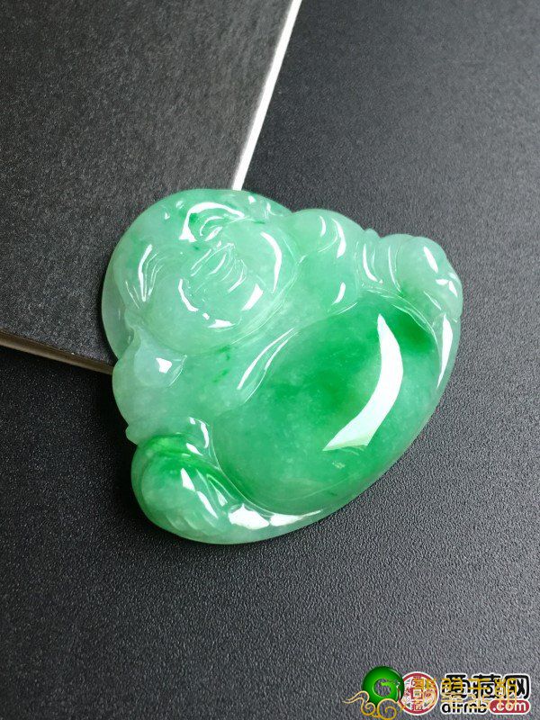 配戴翡翠玉佛的寓意是啥，合适带翡翠笑佛的人有什么   第3张