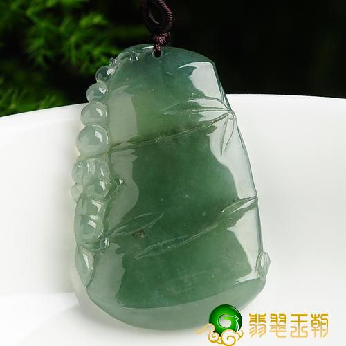 翡翠竹节的来源 什么人适合翡翠竹节 
