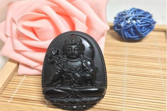 本命佛能贴着肉戴吗   第3张