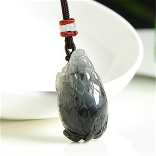 代表长寿的翡翠挂件有哪些？了解到它的寓意就懂了！   第1张