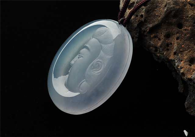 翡翠山水和人物哪个好？让我们一起来看看！   第3张