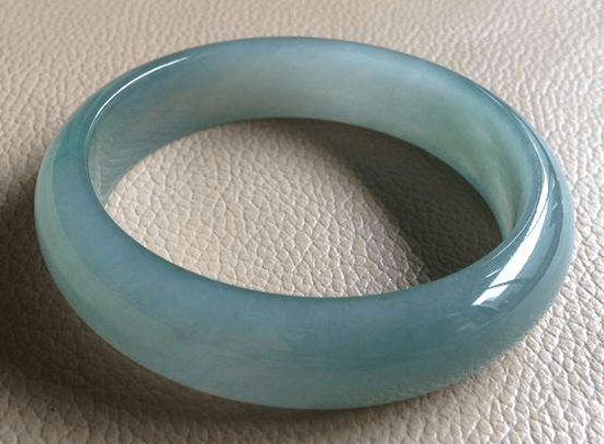 油青种是什么？冰油青种翡翠手镯价格多少？   第3张