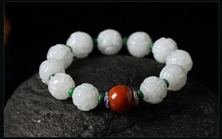 什么是白翡翠珠子？带你全面认识它！   第1张