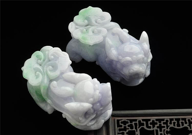 做摆件的翡翠质量好不好？购买翡翠摆件需要注意什么？   第3张