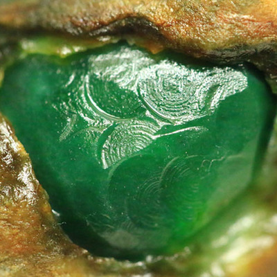 赌石到底赌的是什么 专业人士赌石有什么技巧   第1张