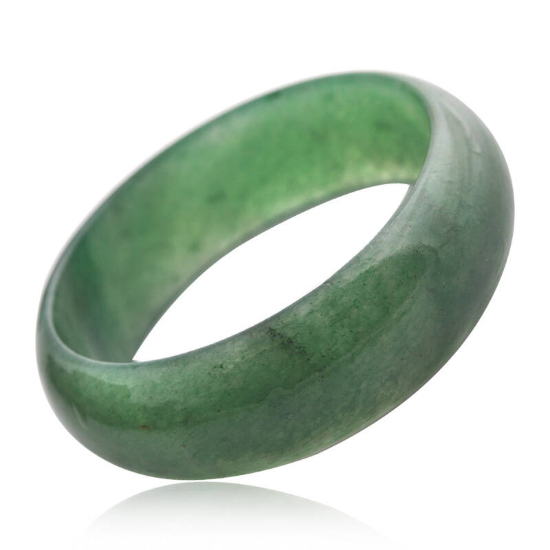 东陵玉手镯戴久了有什么好处？佩戴的时候有什么注意事项   第1张