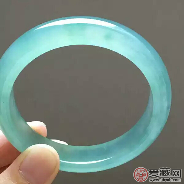 水种翡翠真假的辨别 