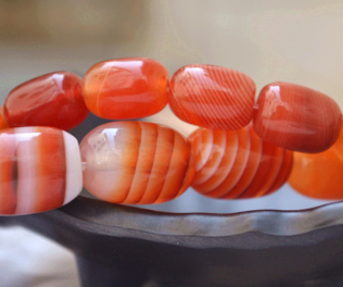 极品缠丝玛瑙图片 极品缠丝玛瑙怎么样   第1张