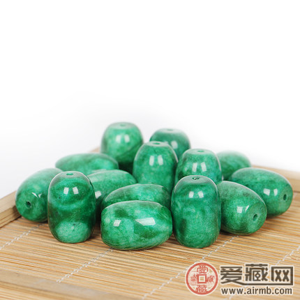 辨别铁龙生翡翠有哪些技巧？ 