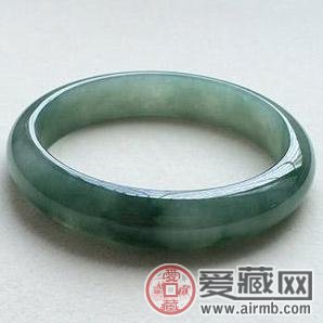 翡翠新手买翡翠容易忽视的四大问题   第3张