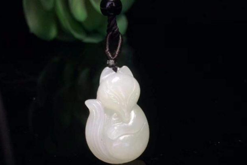 玛瑙和玉有什么区别 怎么能看出是玉还是玛瑙   第1张