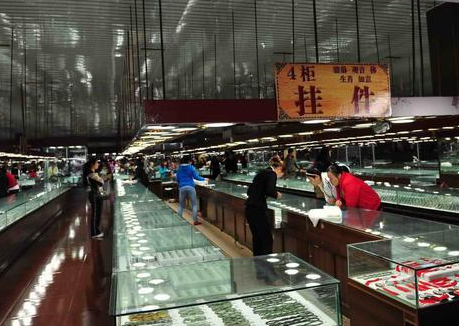 经营翡翠玉器店的技巧投资 超实用干货   第3张