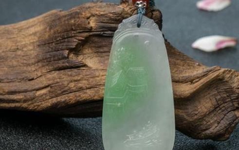 和田玉挂件怎样佩戴和保养 和田玉如何清洗