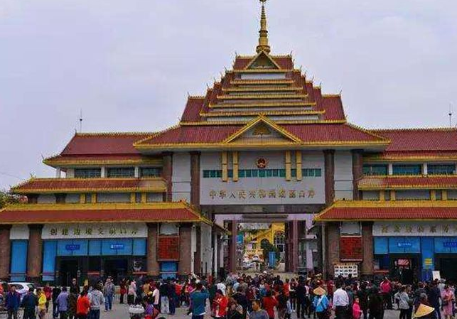 瑞丽翡翠原石市场地址 瑞丽翡翠原石市场在哪里   第1张