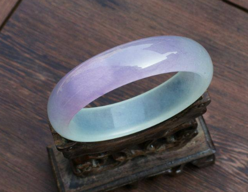 紫罗兰冰种翡翠 紫罗兰冰种翡翠价格及图片   第1张