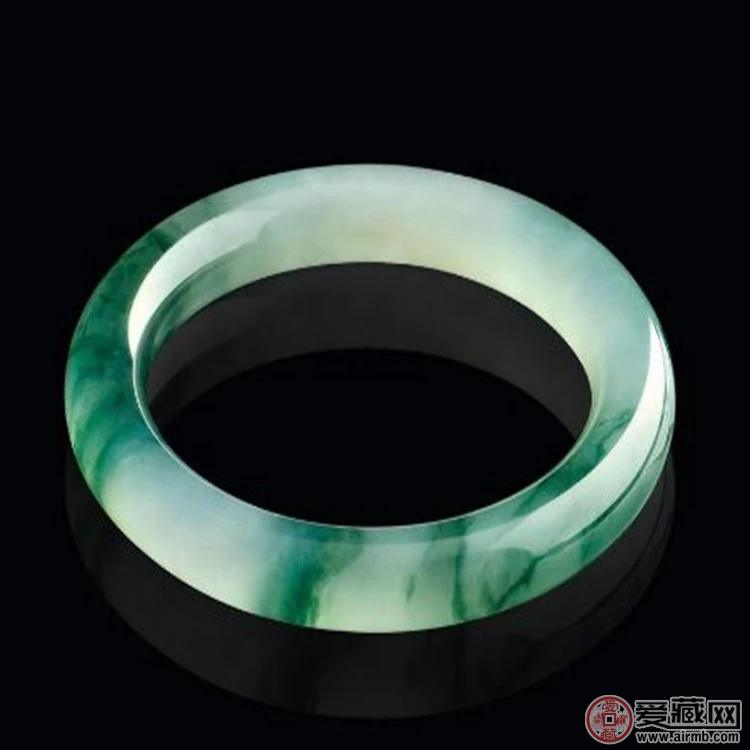 冰种翡翠应该如何保养 