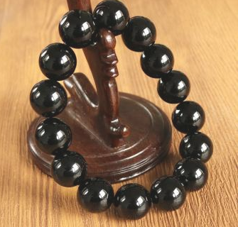 真的黑玛瑙手串多少钱 真的黑玛瑙手串价格及图片   第2张
