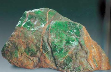 翡翠原石哪里出 什么地方翡翠原石最好   第2张