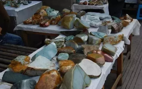 姐告翡翠批发市场 姐告翡翠批发市场在哪   第1张