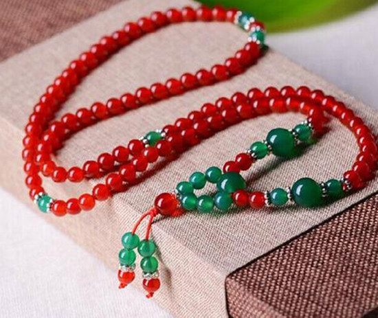 哪些人不适合戴红玛瑙 红玛瑙佩戴禁忌 