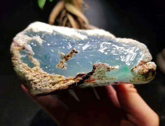 如何收藏翡翠原石 翡翠原石的收藏要素 