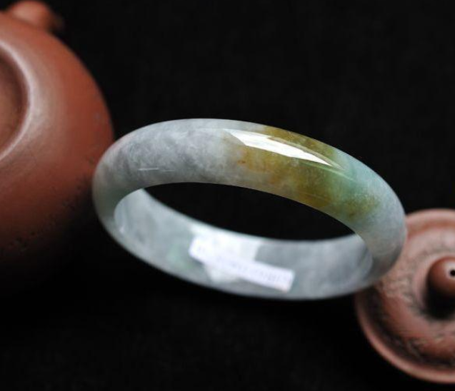 一千左右翡翠手镯图片 一千左右翡翠手镯好不好   第3张