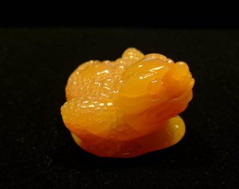 缅甸黄龙玉什么颜色最值钱 黄龙玉有哪些颜色 