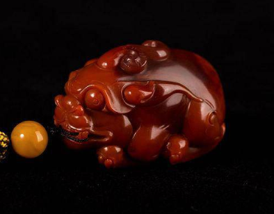 玛瑙怎么鉴别真假 如何鉴别染色玛瑙   第2张