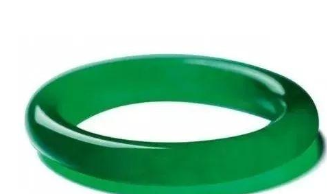 翡翠“手镯王”惊现苏富比拍卖会，估价一个亿   第5张