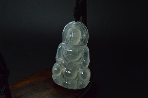 男生戴观音还是平安扣好？它们各自有着什么样的寓意？   第1张