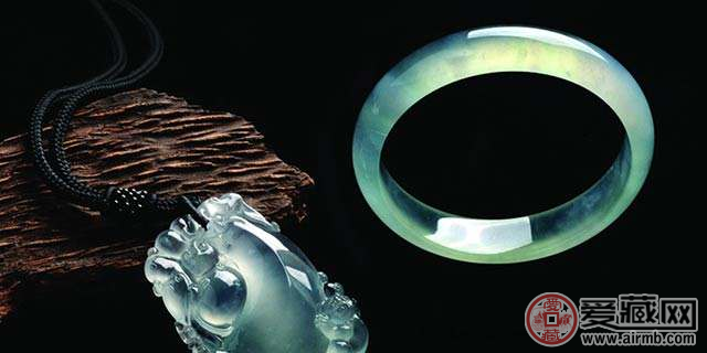 怎么样挑选翡翠手镯好？ 