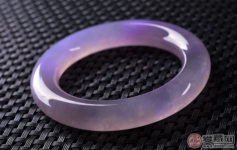 旅游可以买到便宜的翡翠吗? 