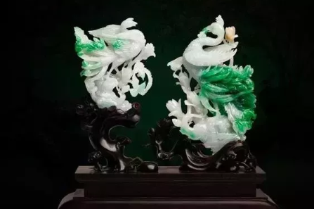 翡翠摆件市场价格 翡翠摆件市场价格多少及挑选 第1张