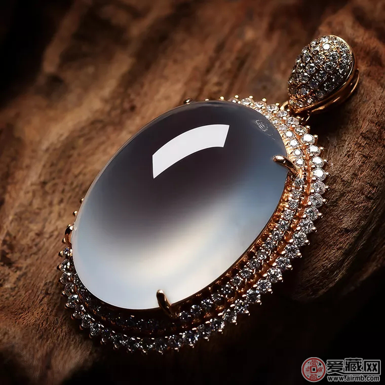 冰种翡翠的好坏应该如何鉴定 