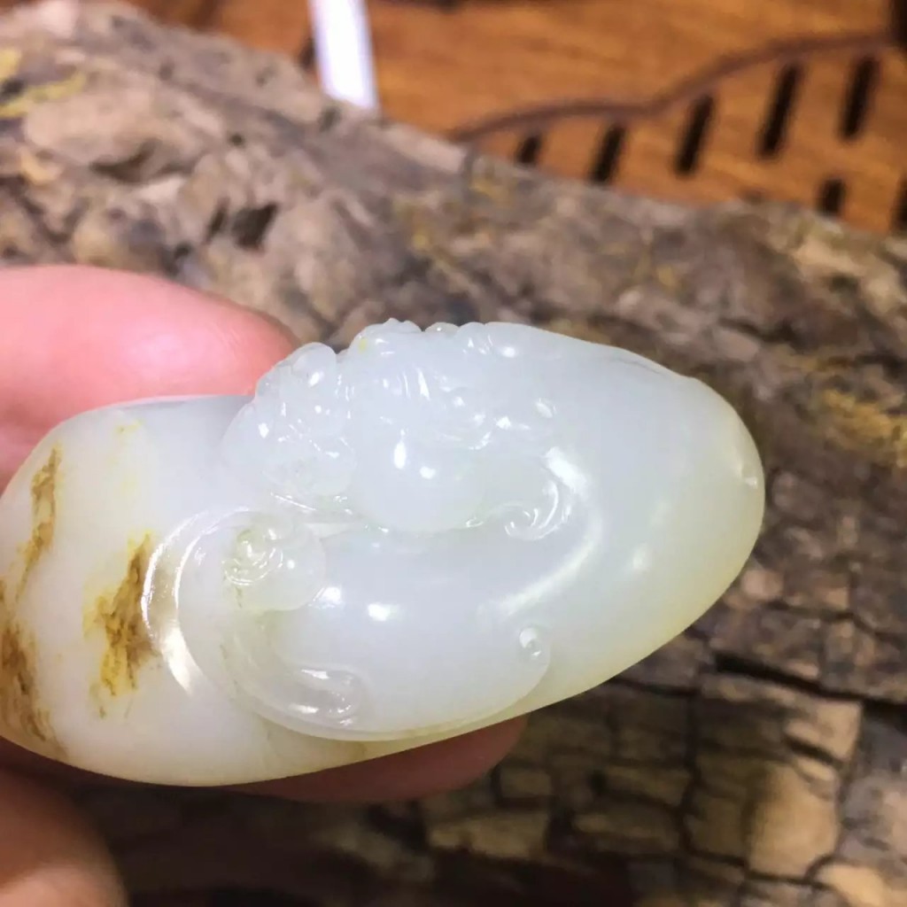 怎么鉴别和田玉的品质 收藏价值高吗 