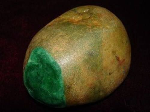 高端翡翠原石-如何挑选翡翠   第1张