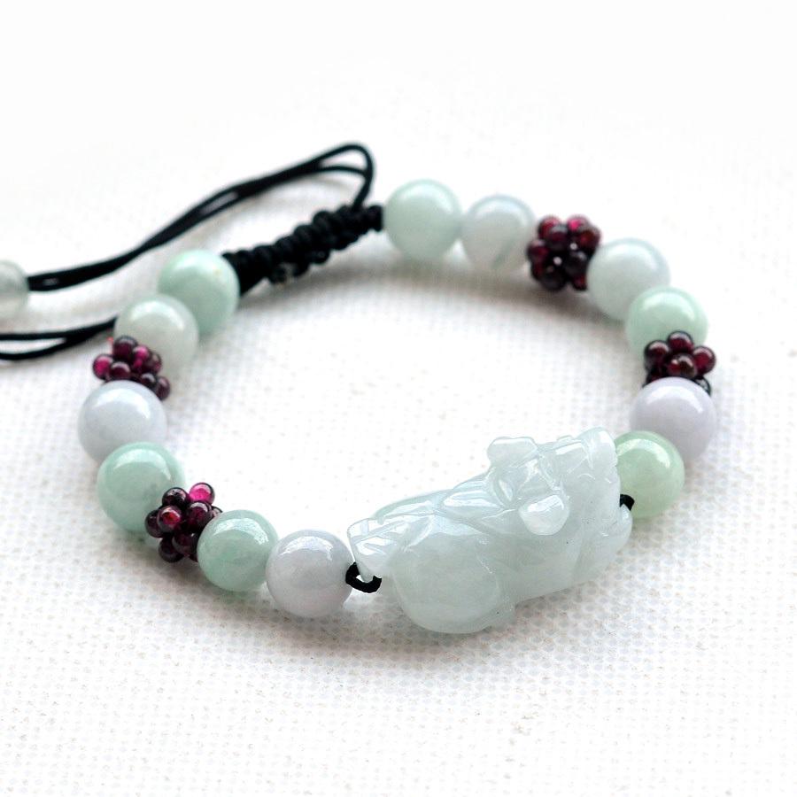 貔恘佩戴左手还是右手 佩戴貔貅手链有哪些禁忌   第1张