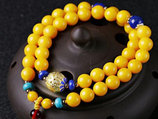 琥珀手链图片 琥珀手链佩戴禁忌   第2张